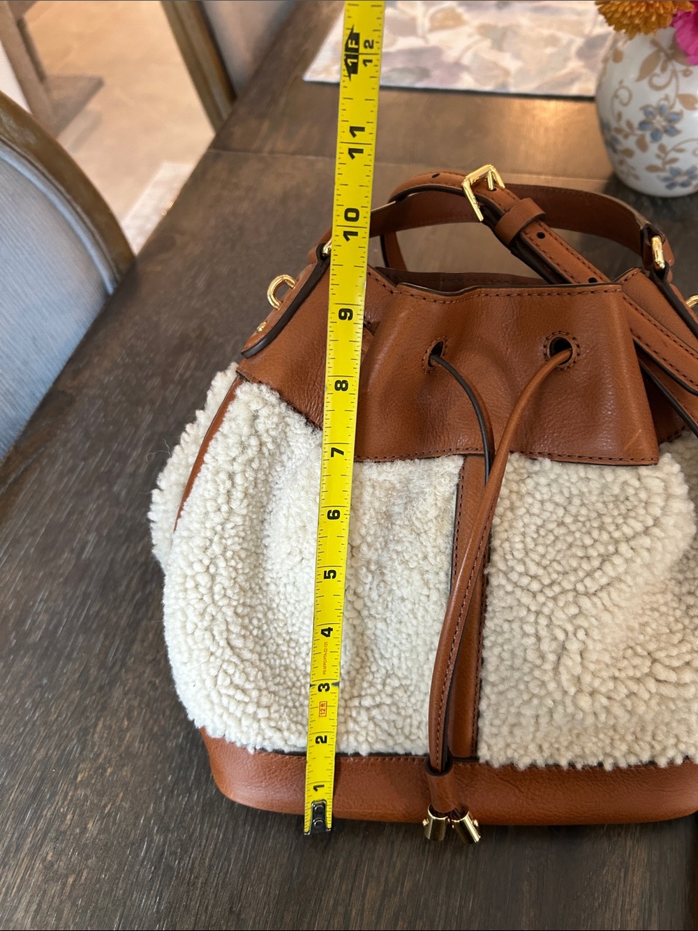 Vintage Lauren Ralph Lauren Cream Sherpa & Brown Leather Drawstring Bucket Bag - Picture 12 of 14